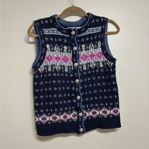 Vintage LL Bean Fair Isle Wool Sweater Vest. Women’s size small
